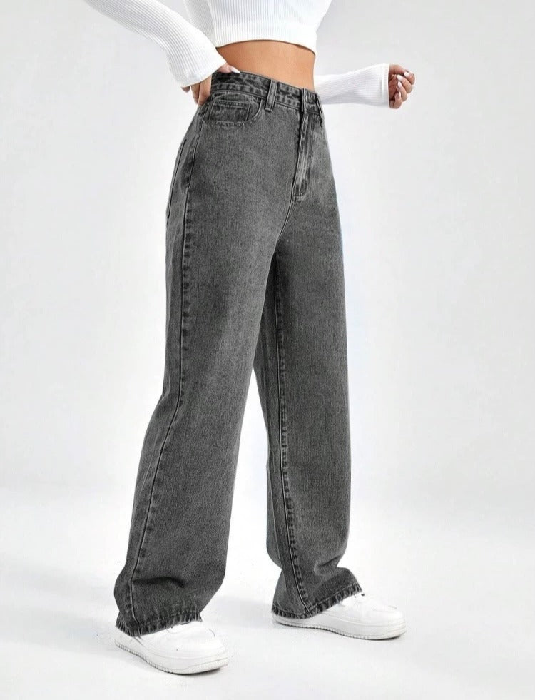 Mid-Rise Jeans with Insert Pockets